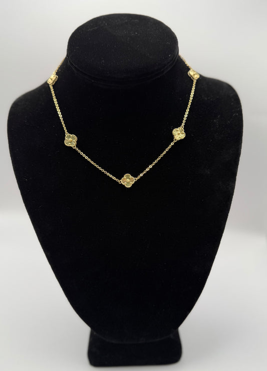 CHAIN OF 7 CLOVER IN 14K GOLD