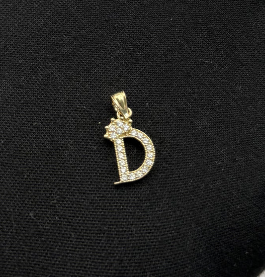 MEDAL LETTER D IN GOLD 14K