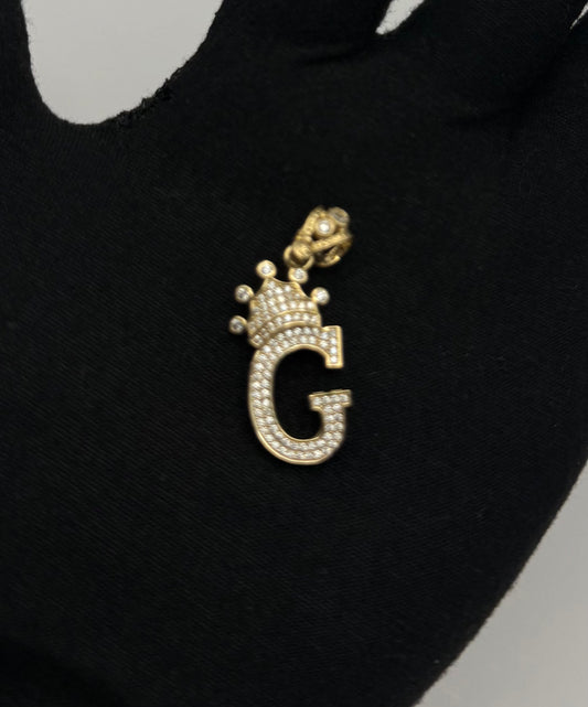 MEDAL LETTER G IN 14K GOLD