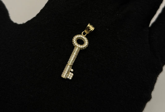 RADIANT KEY MEDAL IN 14K GOLD