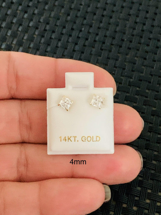 SQUARE EARRINGS WITH ZIRCONIA STONE IN 14K GOLD 4MM