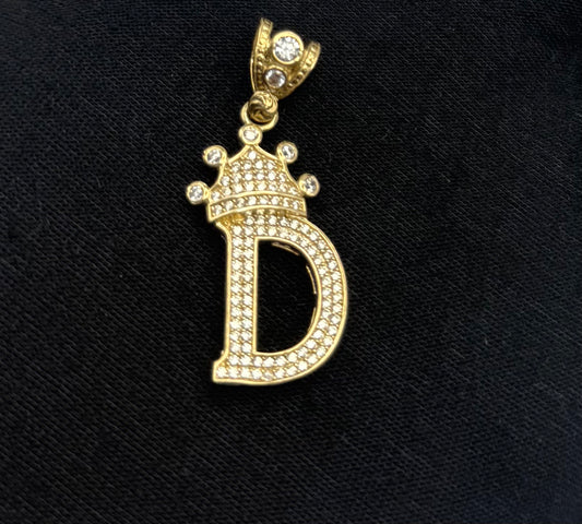 MEDAL LETTER D IN 14K GOLD