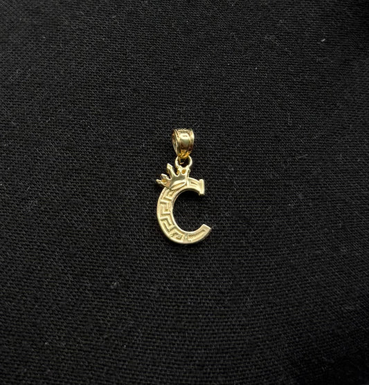 MEDAL LETTER C IN GOLD 14K