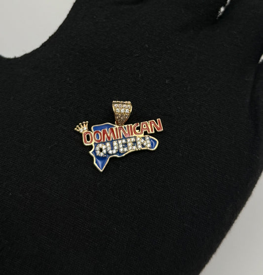 DOMINICAN QUEEN MEDAL IN 14K GOLD