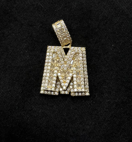 MEDAL LETTER M IN 14K GOLD