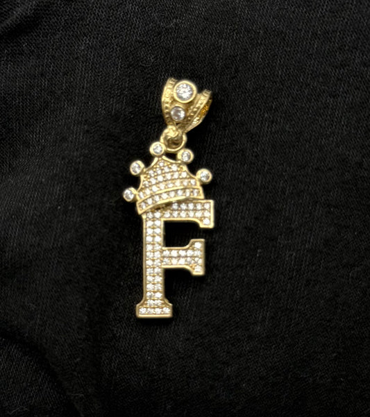MEDAL LETTER F IN 14K GOLD