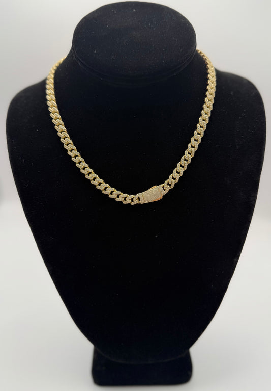 CHOKER STONE CHAINS IN GOLD 14K