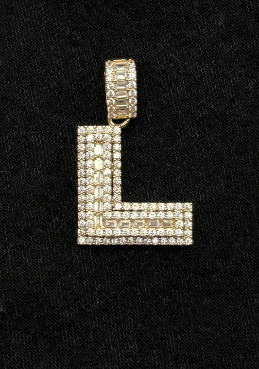 MEDAL LETTER L IN 14K GOLD